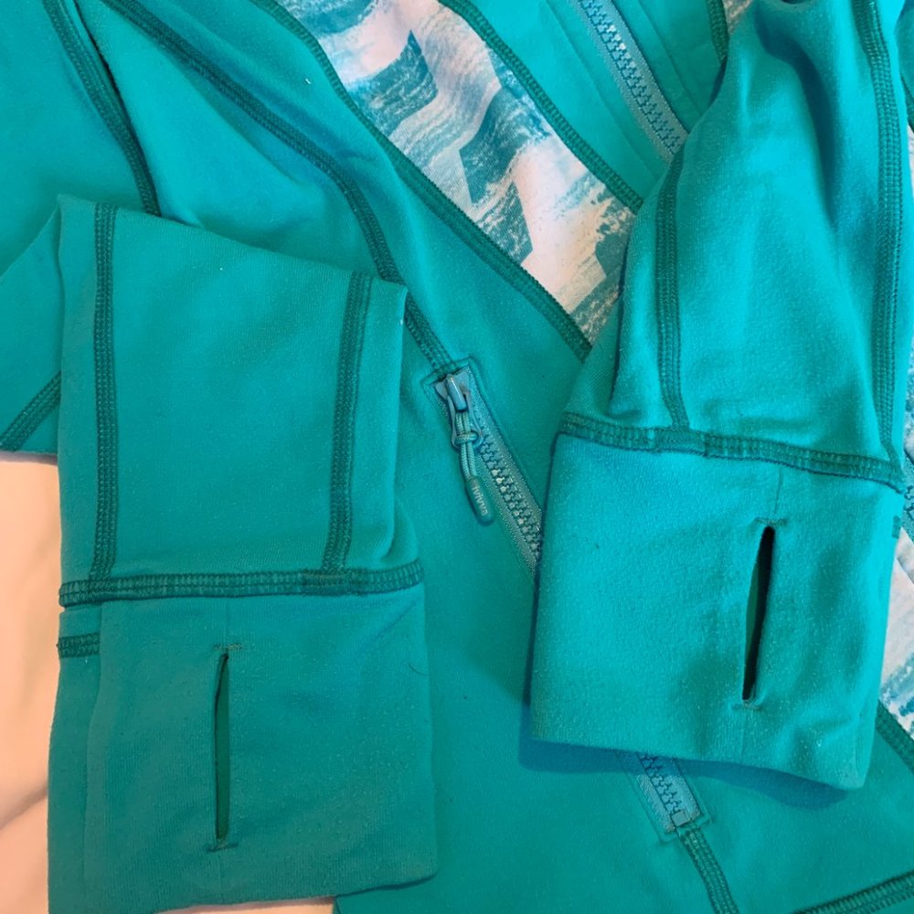 Ivivva In Stride Jacket - Picture 3 of 4